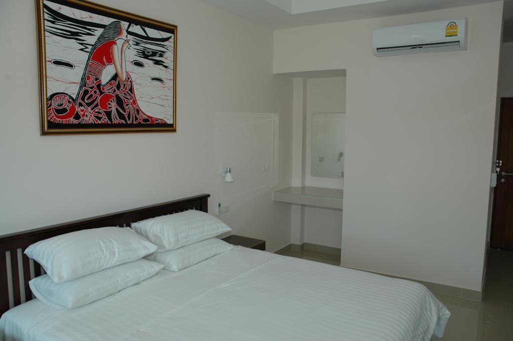 East Shore Pattaya Resort Nong Prue Bagian luar foto