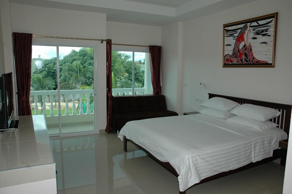 East Shore Pattaya Resort Nong Prue Bagian luar foto